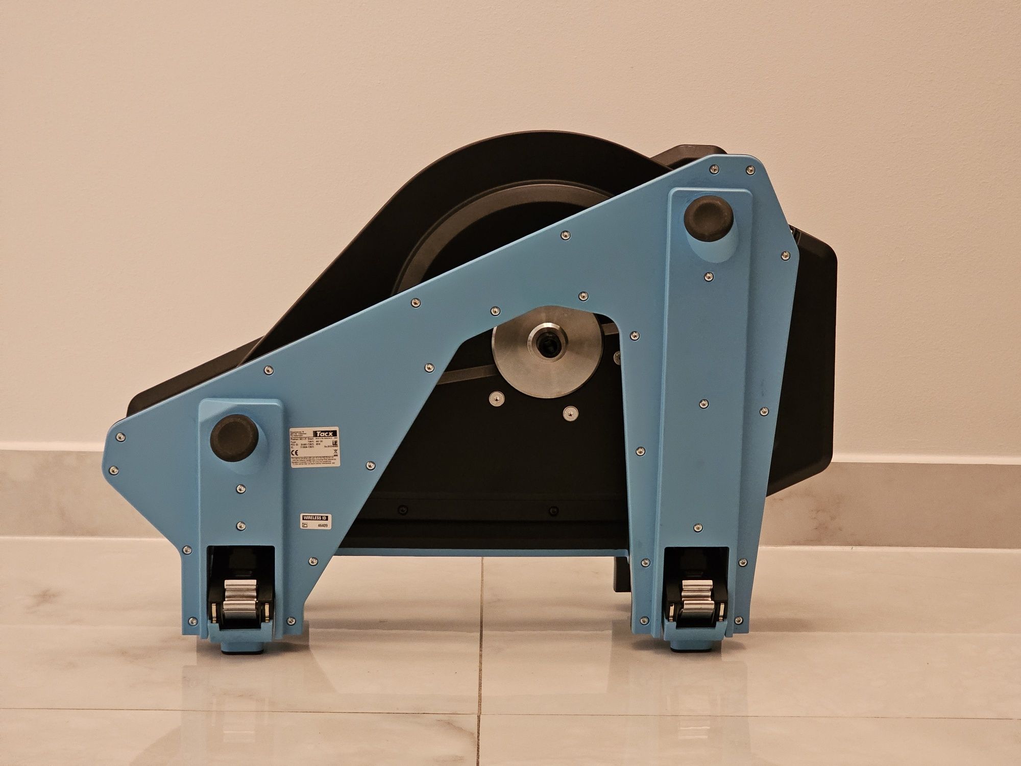 Trenażer rowerowy Tacx Neo 2T