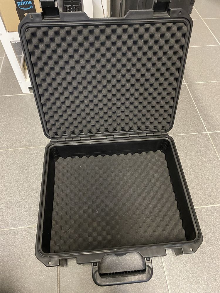 Hardcase mantona