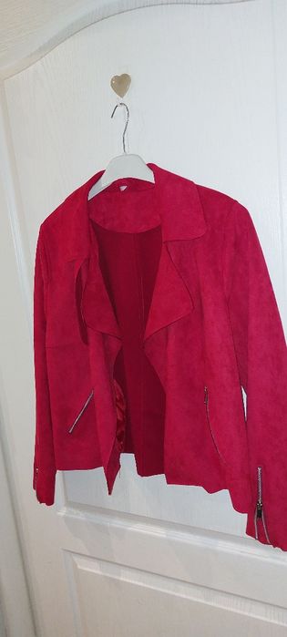 Żakiet czerwony zamszowy