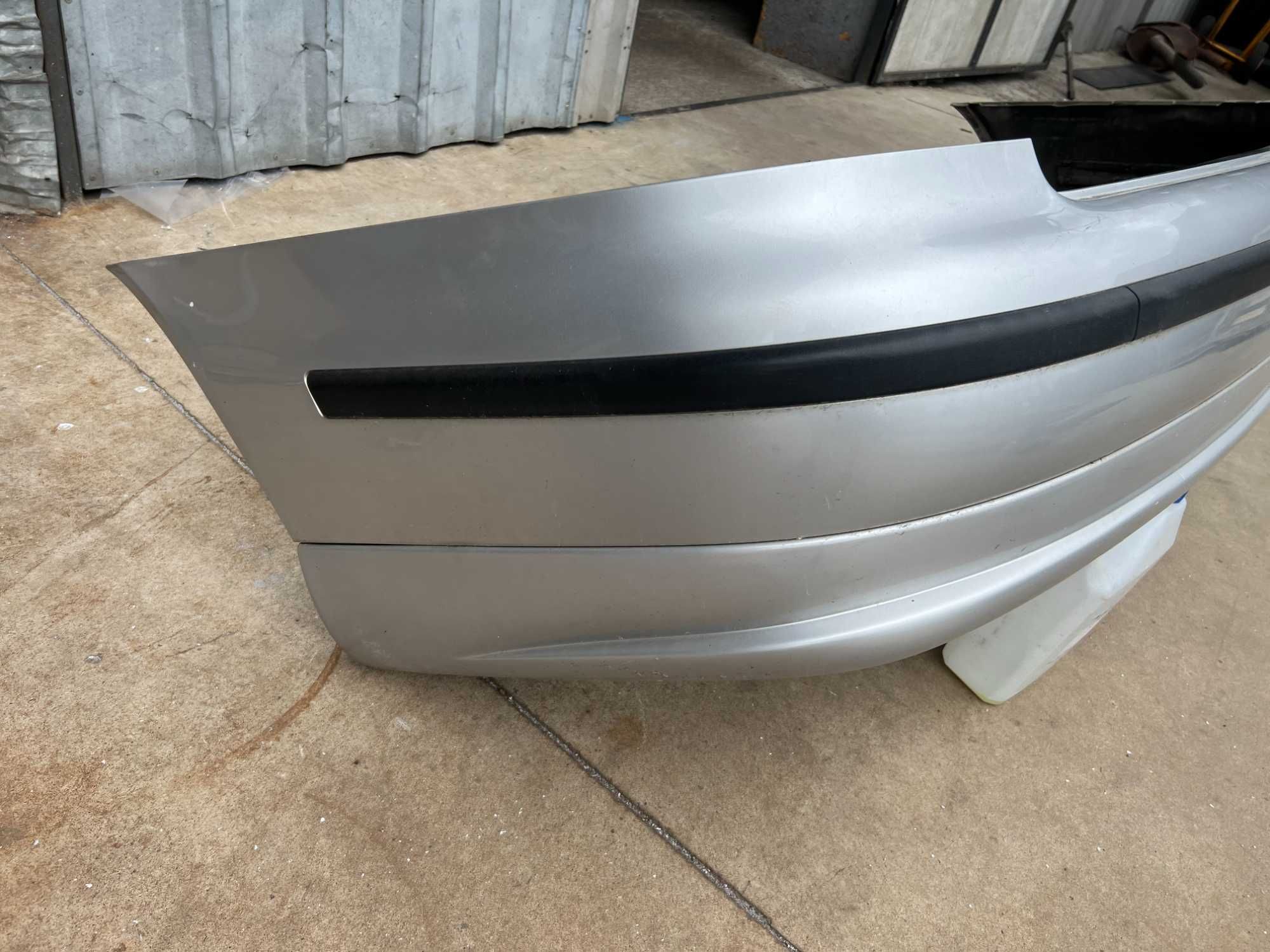 Seat Toledo II Zderzak Tylny Srebrny Dokładka Spoiler