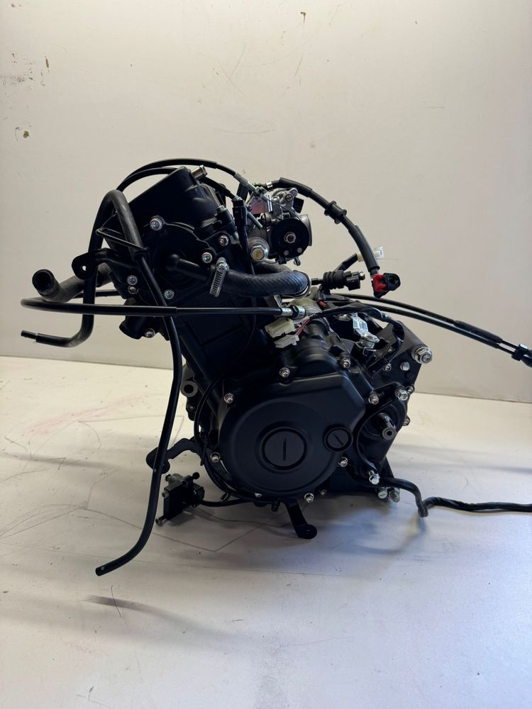 Yamaha XSR 125 Silnik Motor Engine 2023