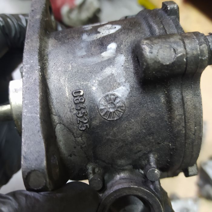 Вакуумний насос Fiat Doblo Brava Bravo Punto Stilo Idea 1.9 2.4 DIESEL