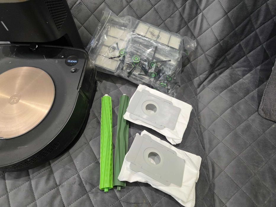 iRobot Roomba S9+ Stacja Clean Base