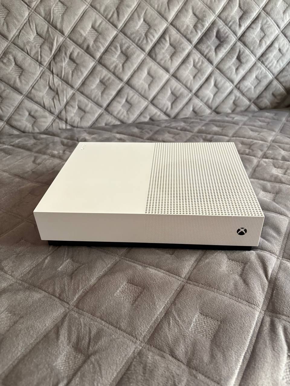 Xbox one s all-digital edition 1TB