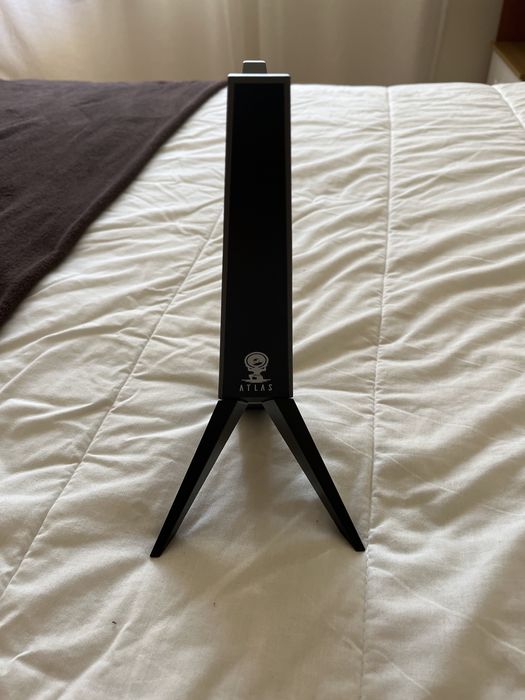 Suporte para fones como novo