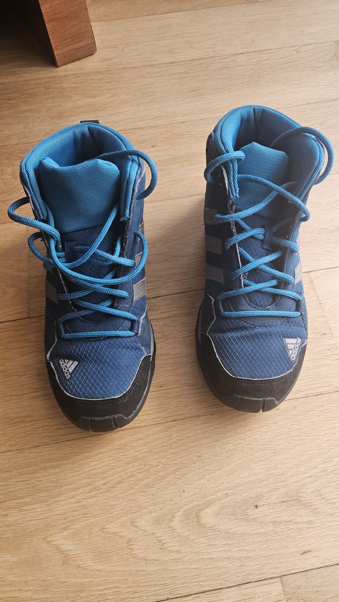 ADIDAS Hyperhiker K
