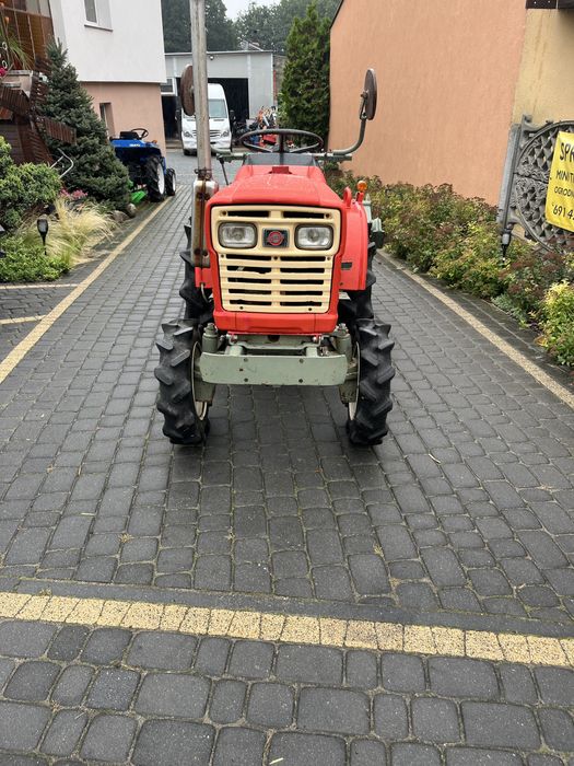 Traktor yanmar ym 1401 4x4