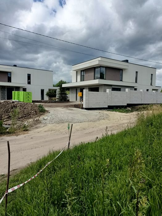 Ділянка Зубра під таунхауси, дюплекси 30соток.Власник.