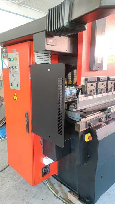 Prasa krawędziowa CNC AMADA APX 80-25