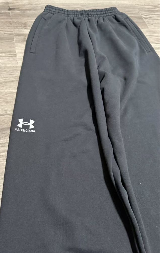 Штани Balenciaga  Under armour