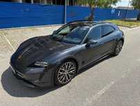 Porsche Taycan Cross Turismo 4