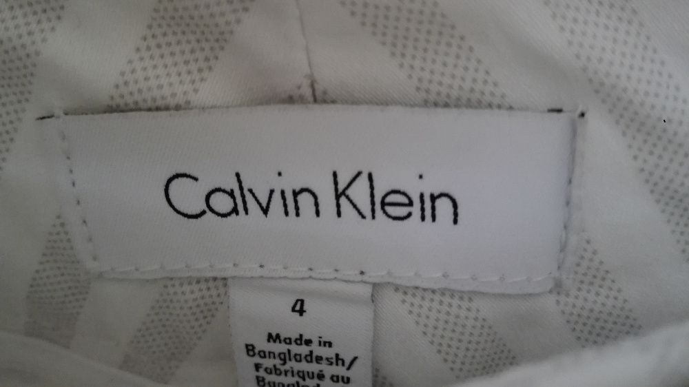 Szorty krótkie spodenki r. M calvin klein białe w paski beżowe