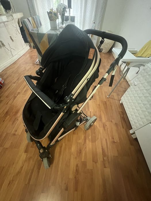 Carrinho trio de bebe