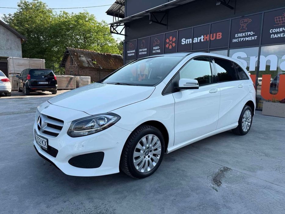 Mercedes-Benz b-class