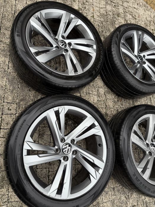 Vw Tiguan 2 II R line alufelgi 19 kola opony 255/45r19
