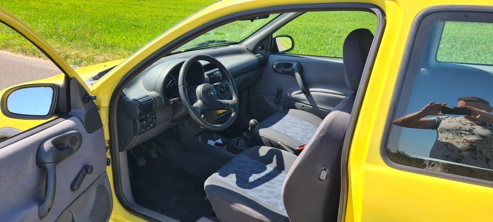 Opel Corsa B 1.4  60Ps 1996r. Pierwszy właściciel. Przebieg 83 Tys