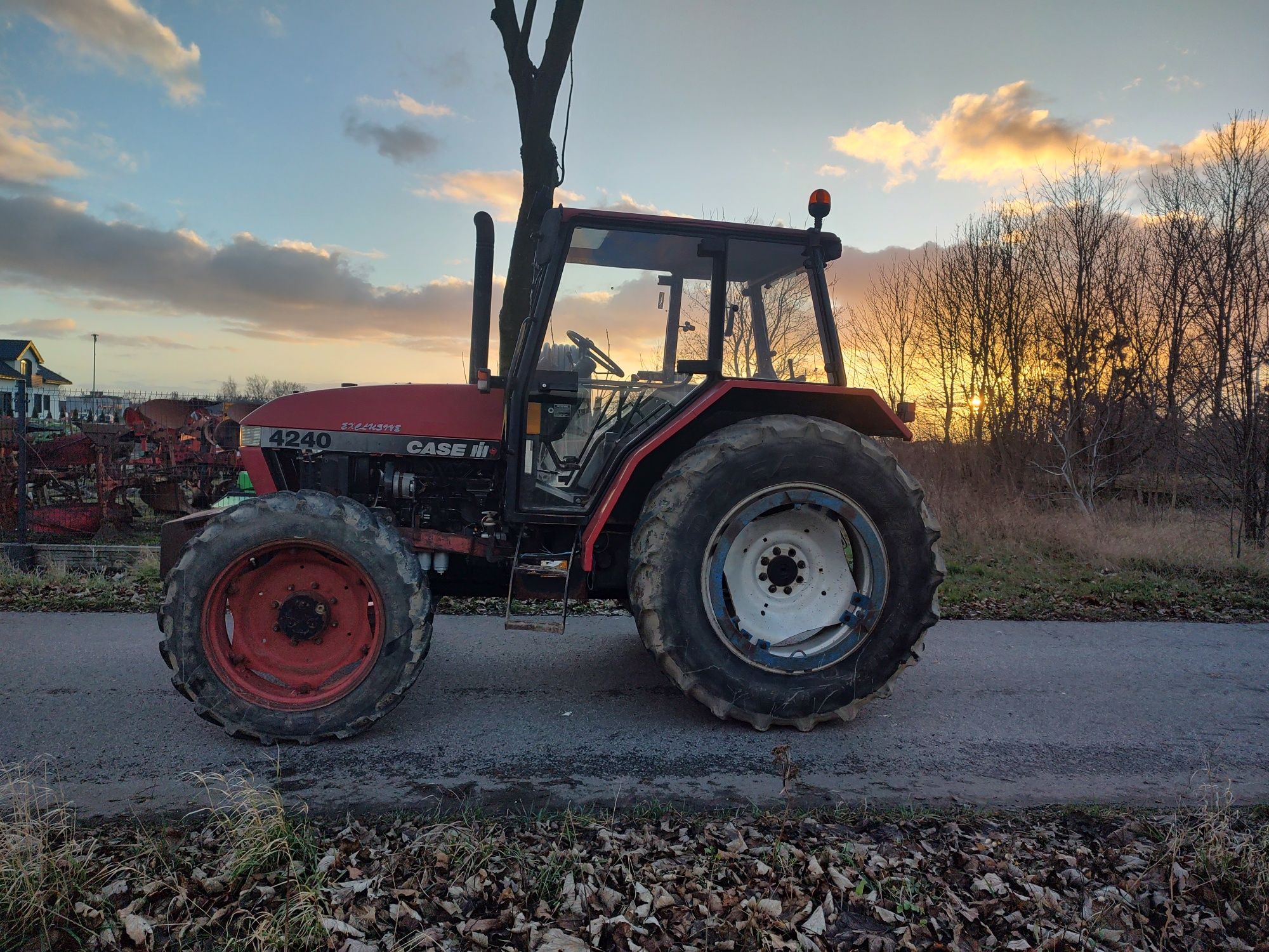 Ciągnik 100KM rolniczy case 4240 wąskie koła 4x4 cx100 mx100