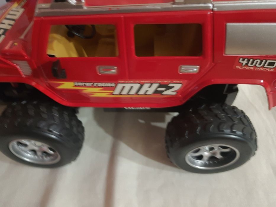 Машина на радіоуправлінні