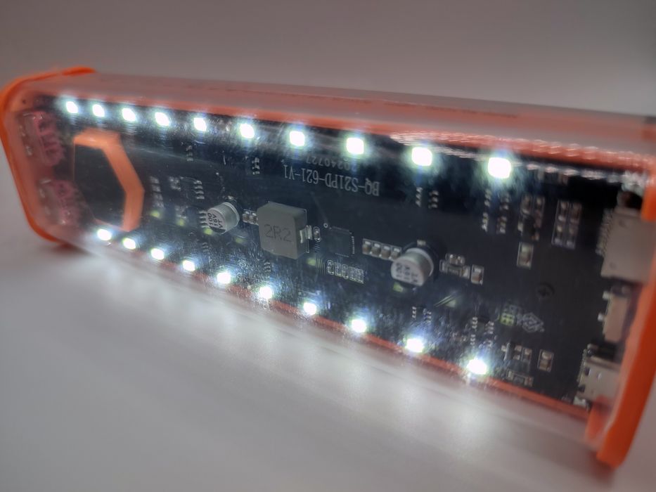 Корпус-кейс повербанку DIY 21700  16000mAh 4x Samsung 40T Powerbank