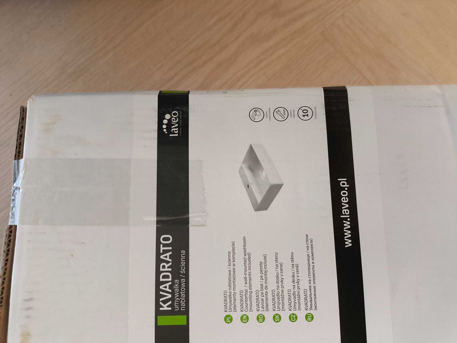 Umywalka nablatowa Laveo Kvadrato – Nowa