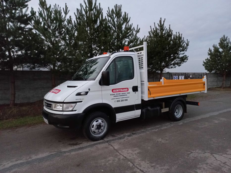 Piasek żwir grysy ziemia ogrodowa