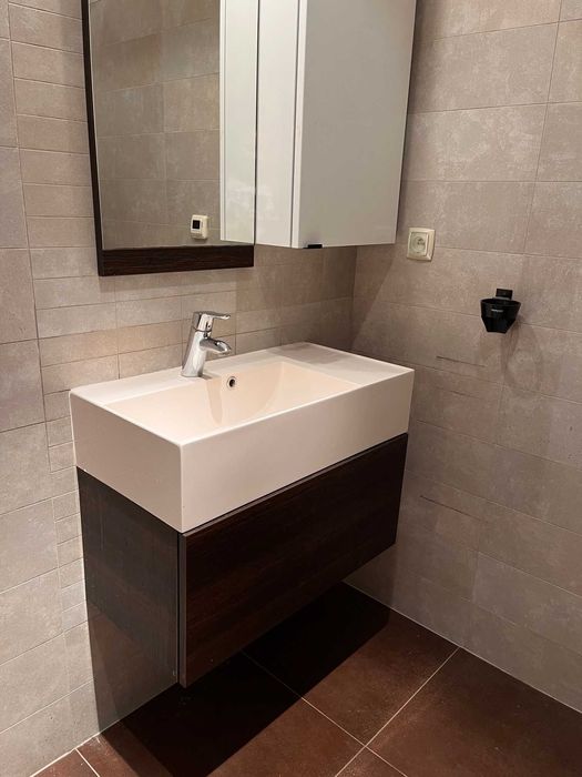 Szafka łazienka umywalka + lustro + bateria