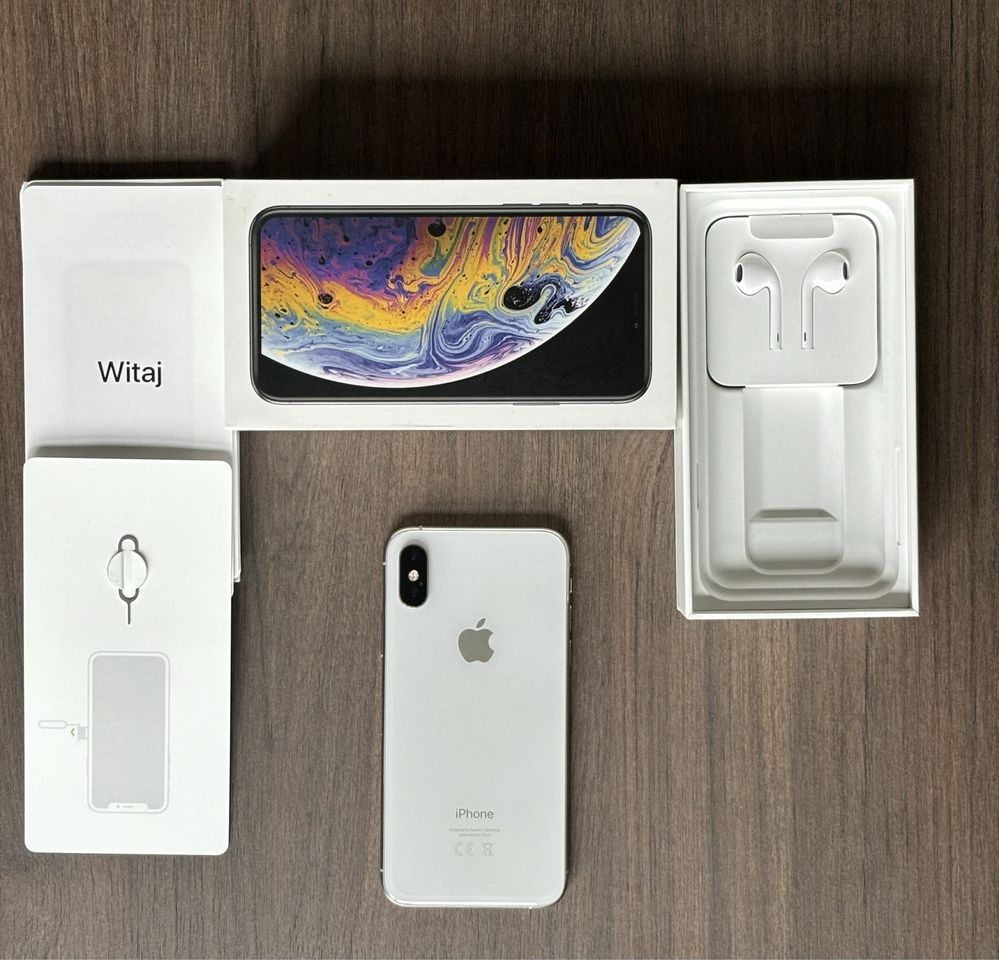 Iphone XS z pamięcią 64GB