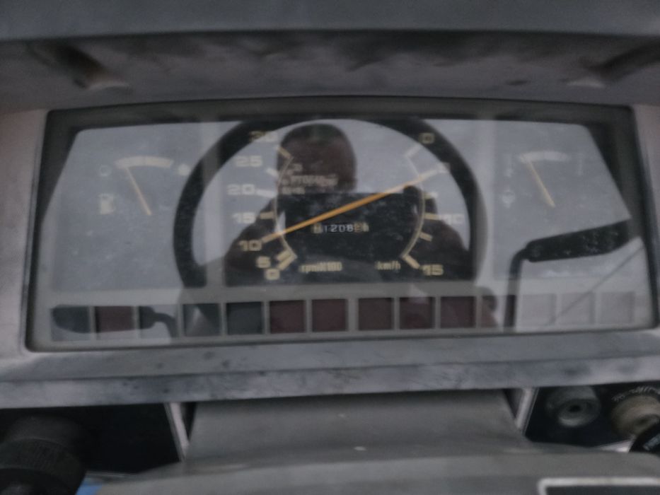 Traktorek japoński Iseki TK29 29KM wspomaganie rewers 4x4