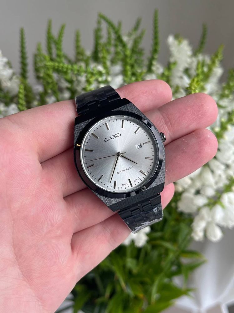 Продаю годинники Casio