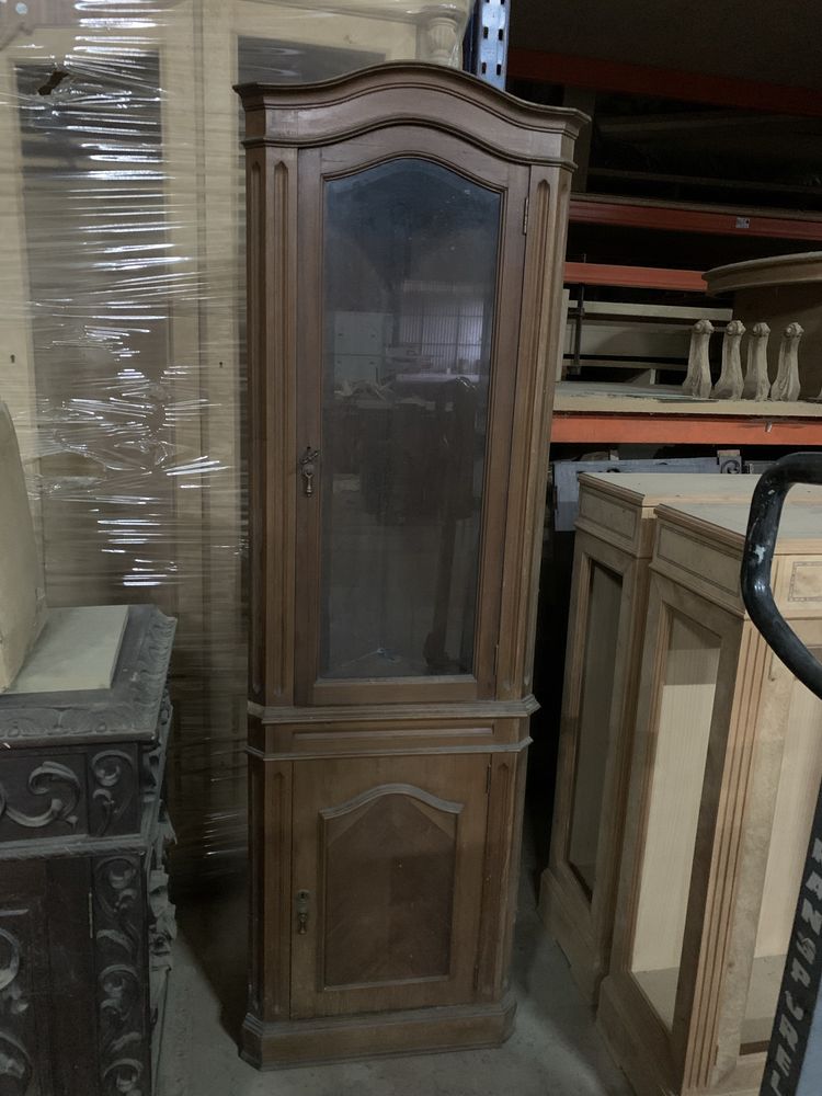 Banco de carpinteiro roupeiro relogio de pendulo  Atelier e outros