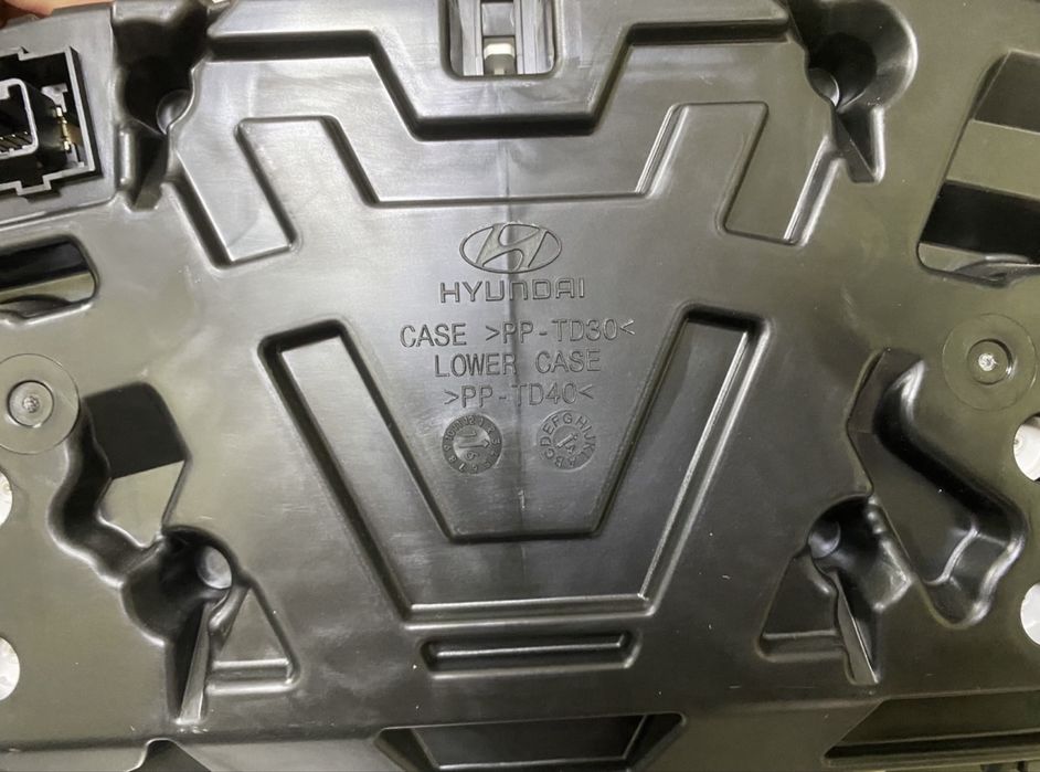 Панель приладів (щиток, приборка) Hyundai Sonata LF 2014-2017рр. (USA)