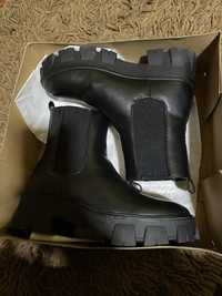 Botas chelsea novas