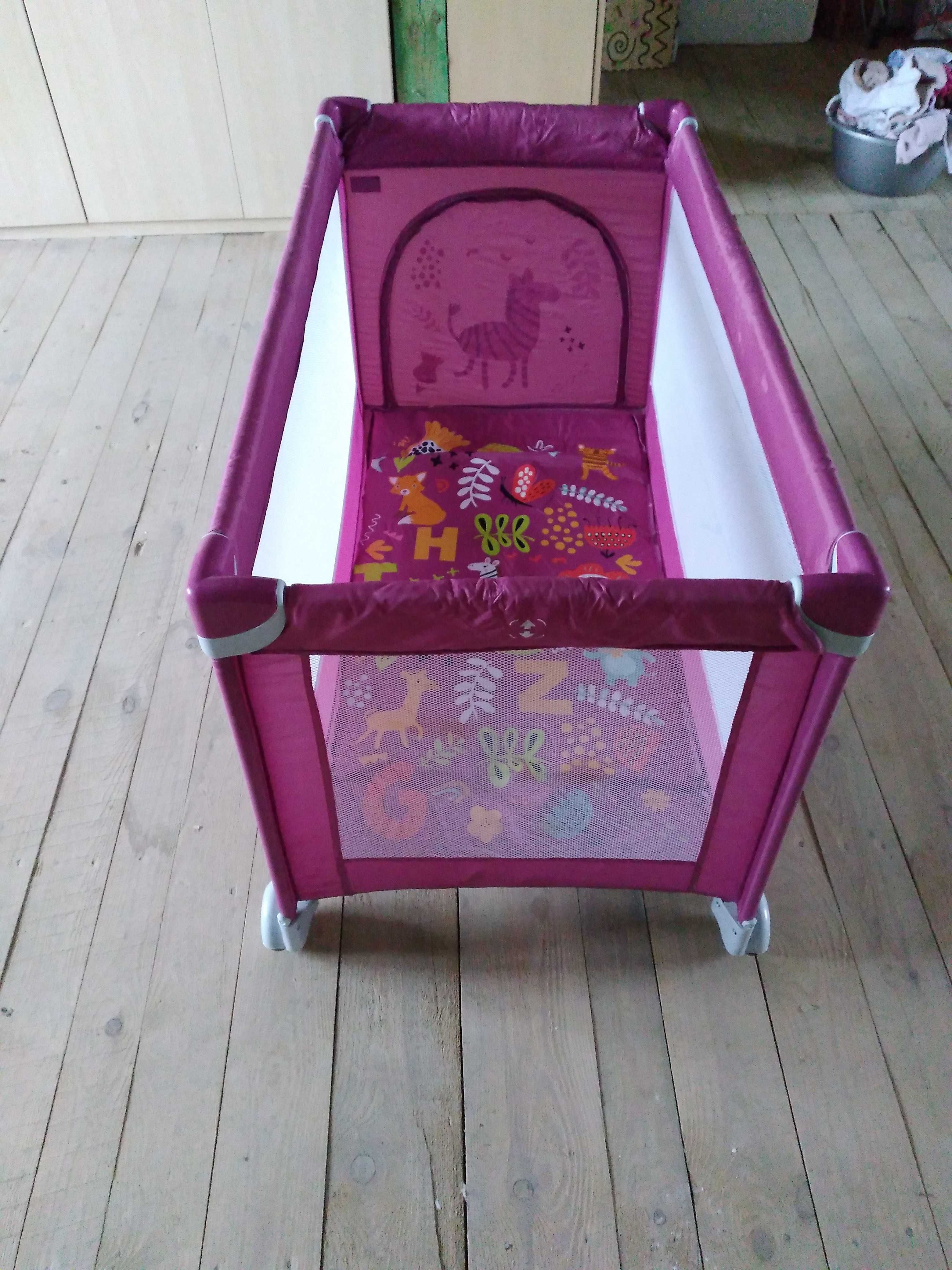 Дитячий манеж-кровать Carrello Piccolo+