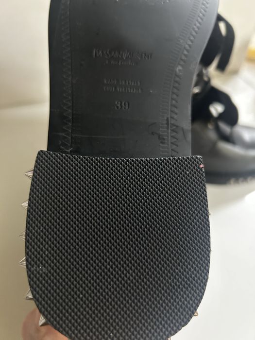 Piekne skorzane botki YSL