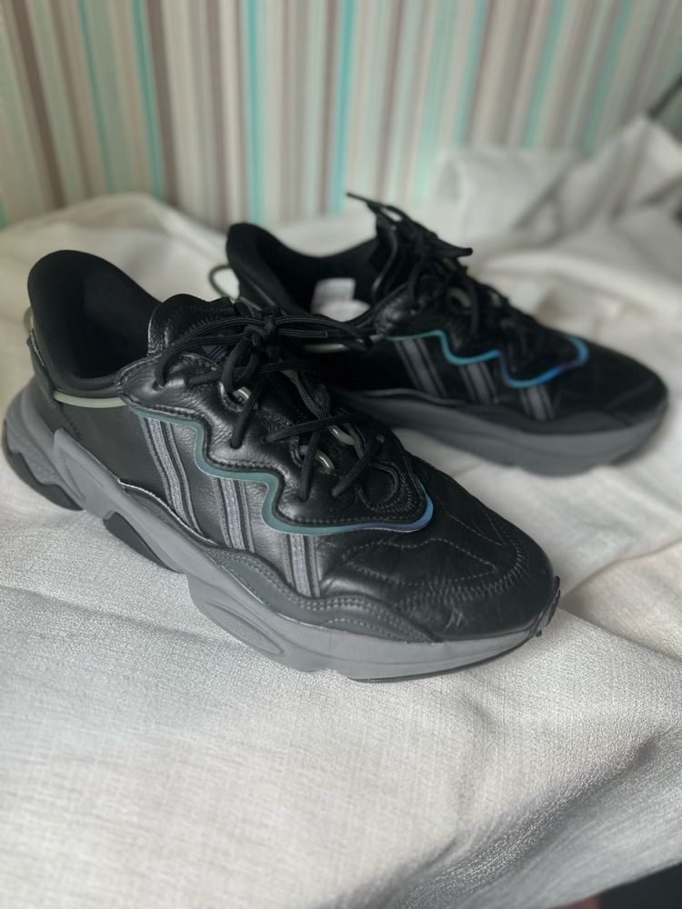 Кросівки Adidas ozweego ee7004