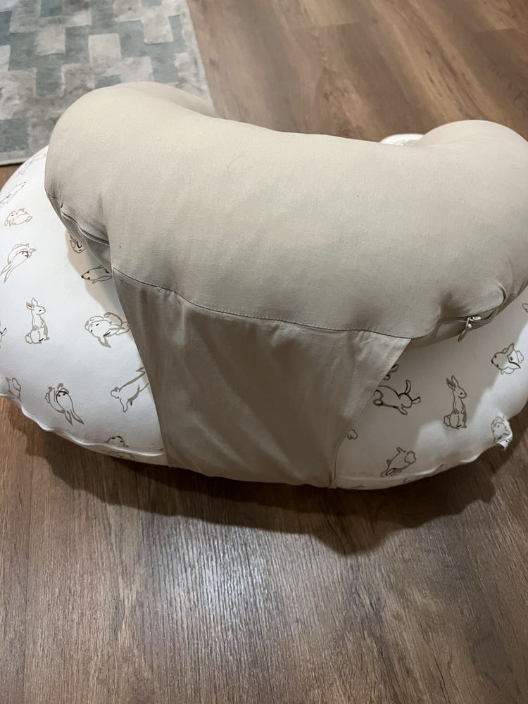 Almofada com apoio dorsal