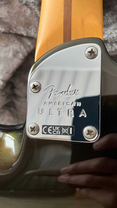 Електрогітара FENDER AMERICAN ULTRA Stratocaster HSS (2024)