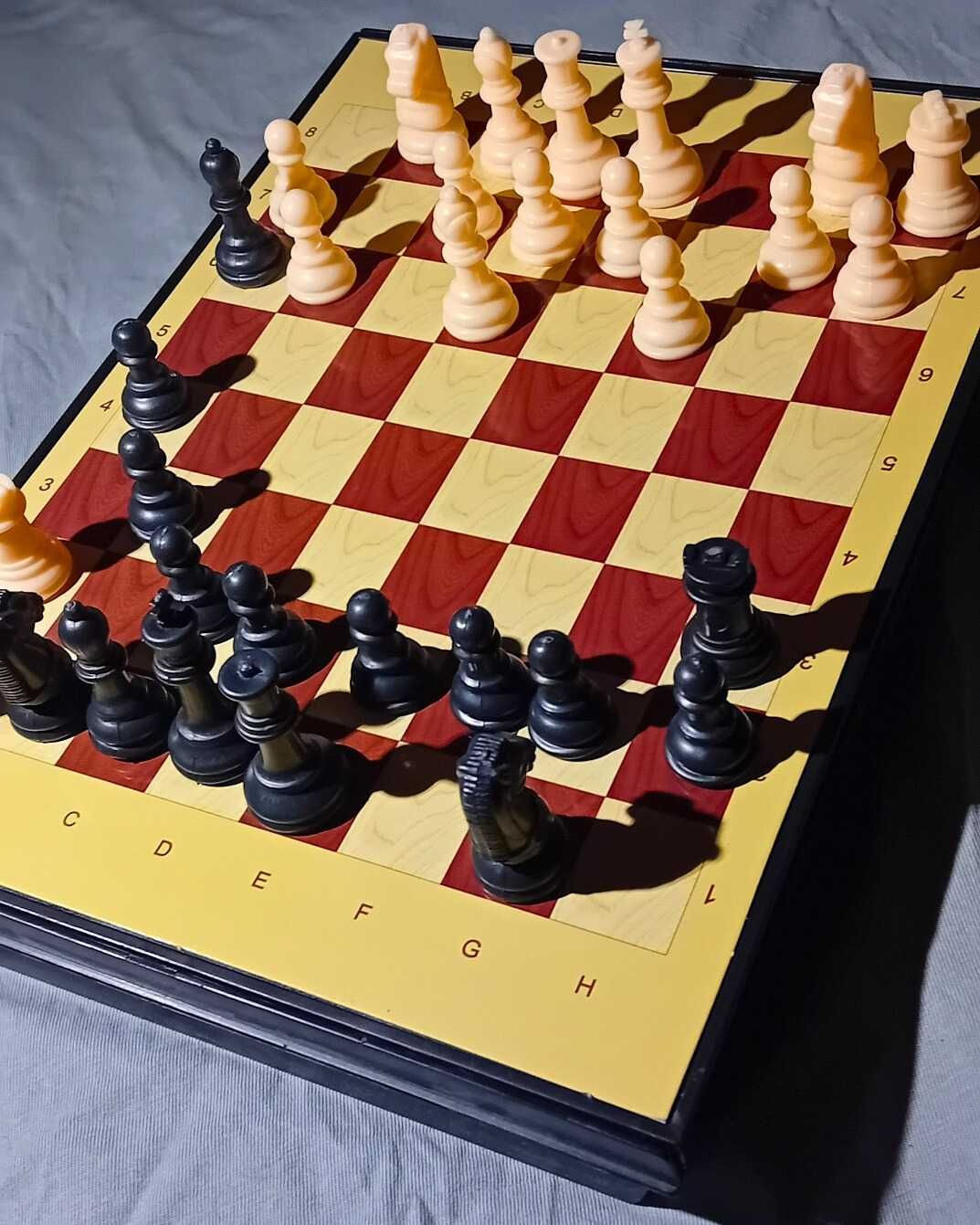 Jogo de Tabuleiro – Exquisite Vogue Chess da AO QING (Modelo 638A)