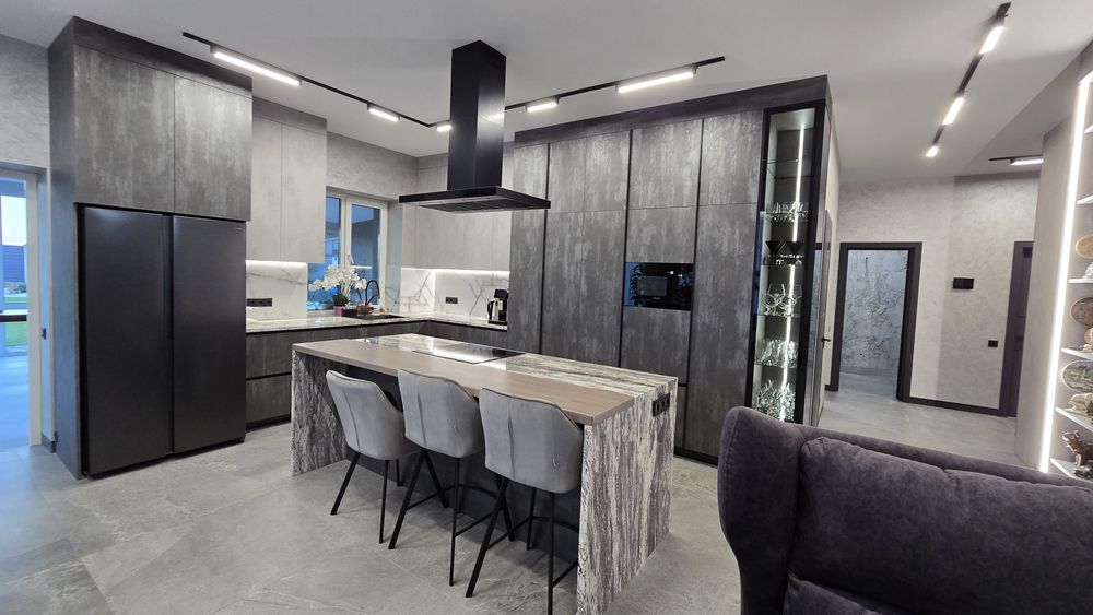 Будинок 250 м2 на етапі з погребом камін тепловий насос с. Ходосівка