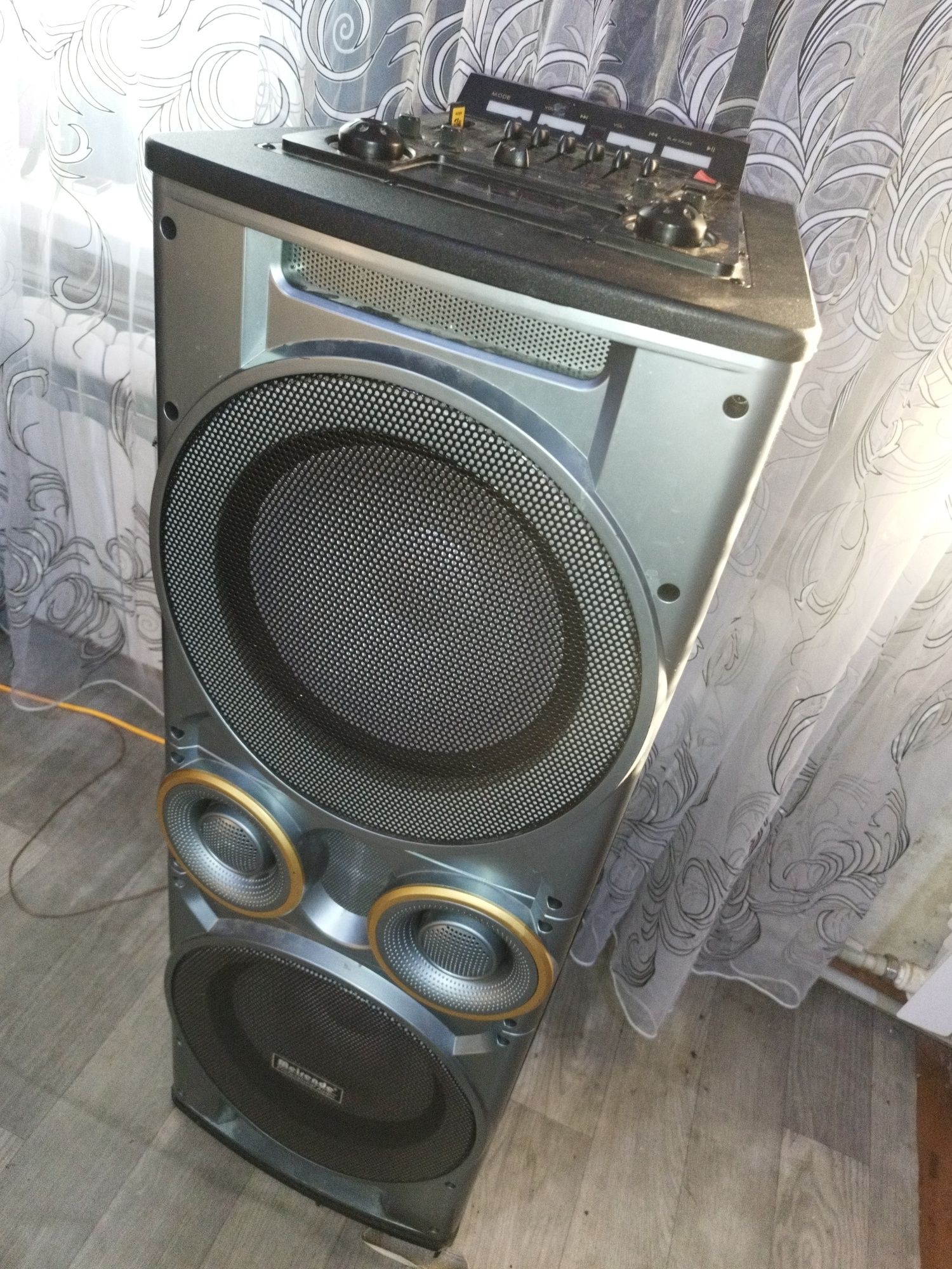 Колонки в дом Або на свадьби