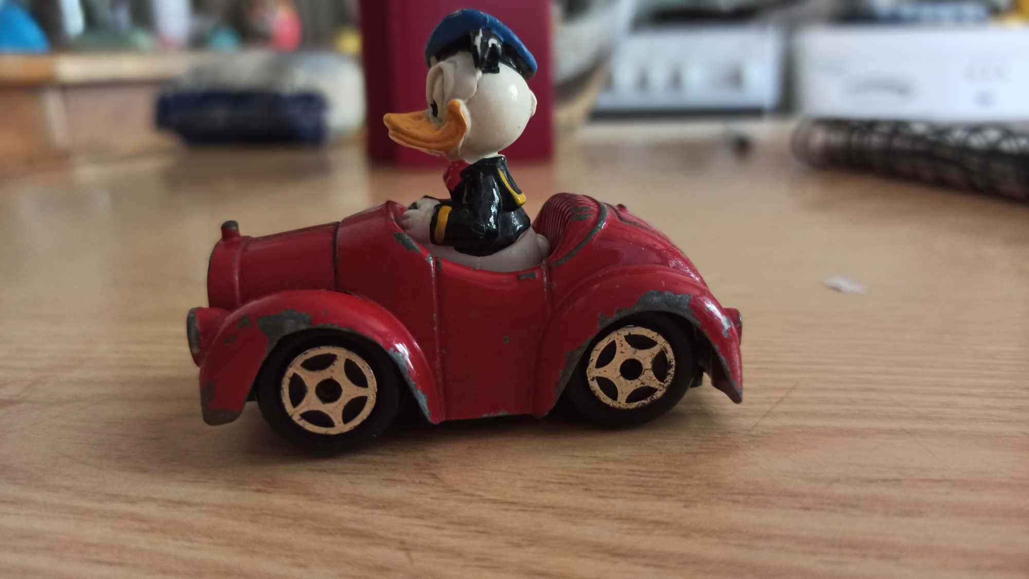 DONALD DUCK  IN 313 CAR. Италия. 1983 год.