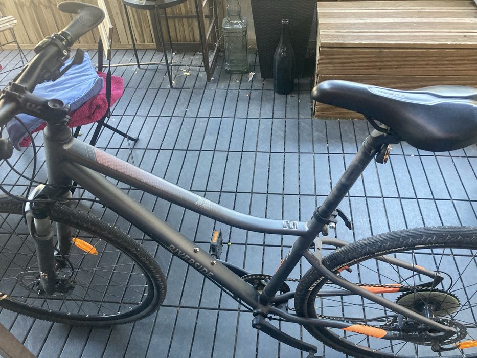 Bicicleta Riverside 900