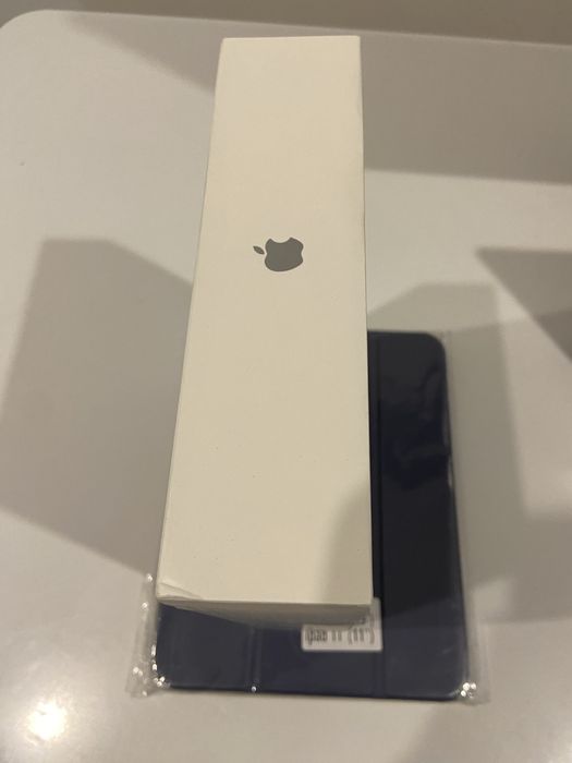 Ipad WI-FI 128gb Silver (MD3Y4CH/A)+ чохол