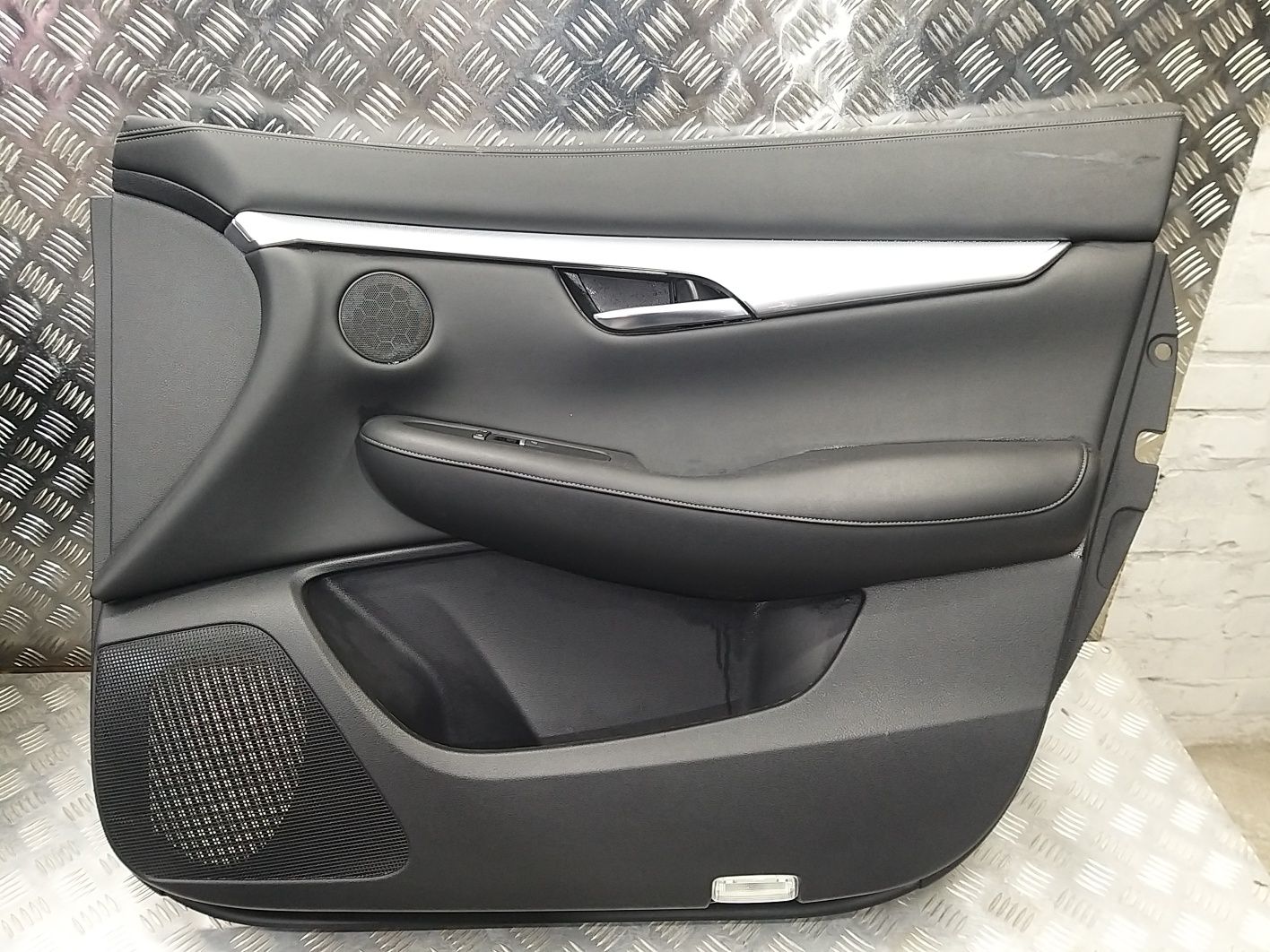 Карти дверей на Infiniti QX50 J55 2019+