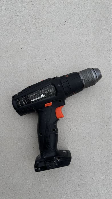 Продам шуруповерт