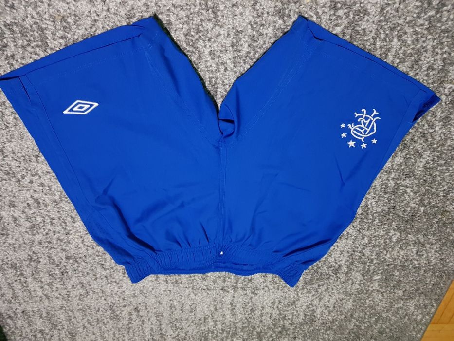 Spodenki chłopięce umbro rozm.158cm