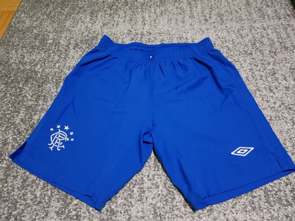 Spodenki chłopięce umbro rozm.158cm