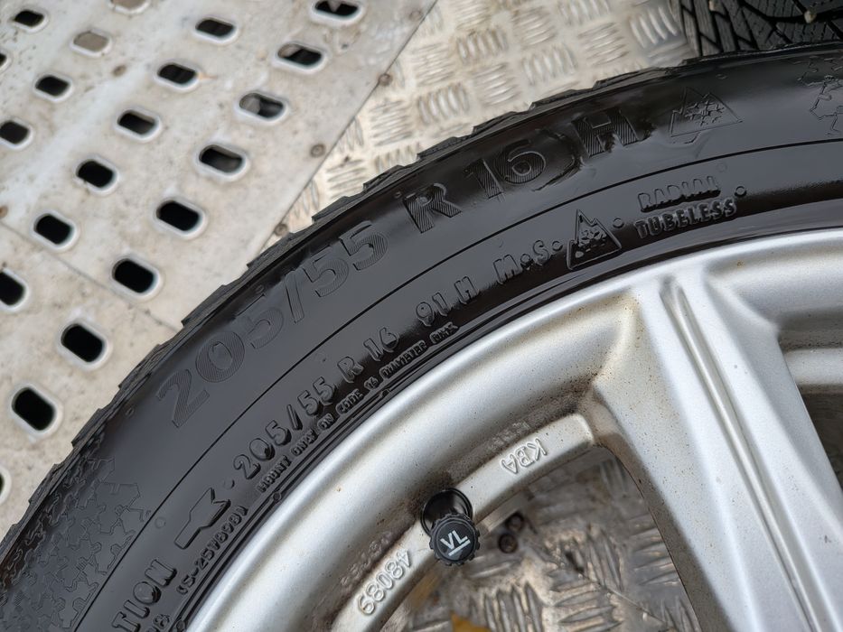 Alufelgi z oponami zimowymi 5x114,3 Honda