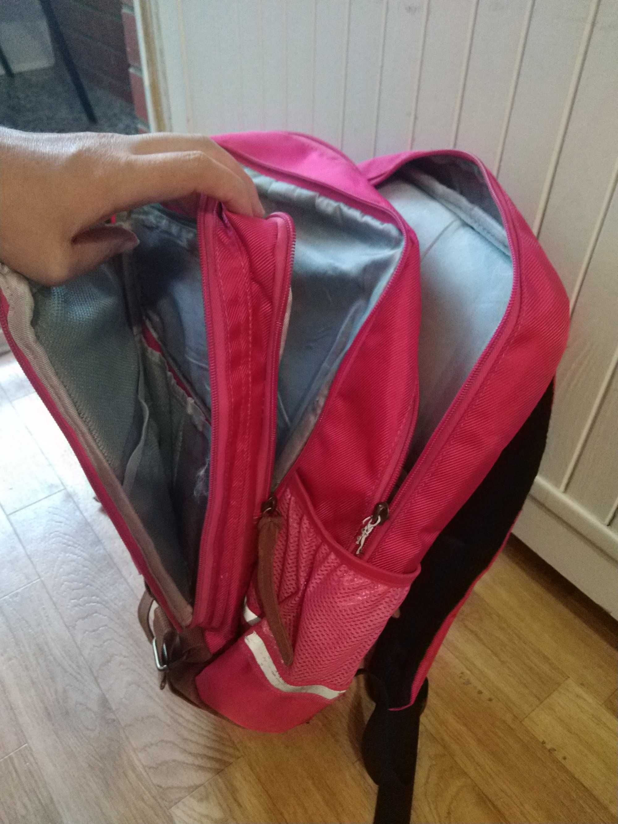 Шкільний ортопедичний рюкзак для дівчинки