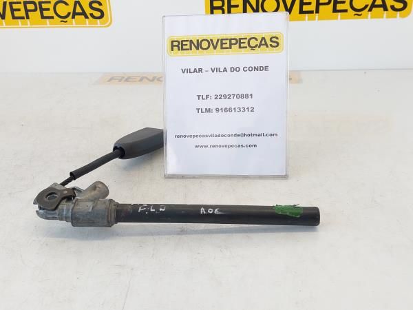 Encaixe de cinto frente direito RENAULT Megane II (BM0/1_, CM0/1_)